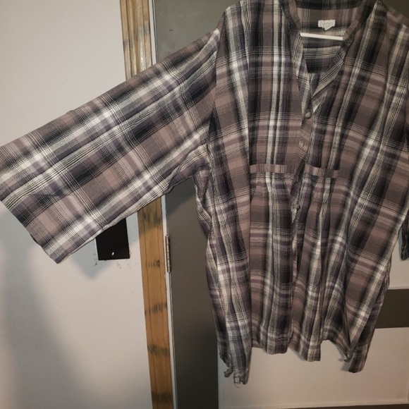 Women’s size 3X cute plaid relativity shirt - Picture 4 of 7
